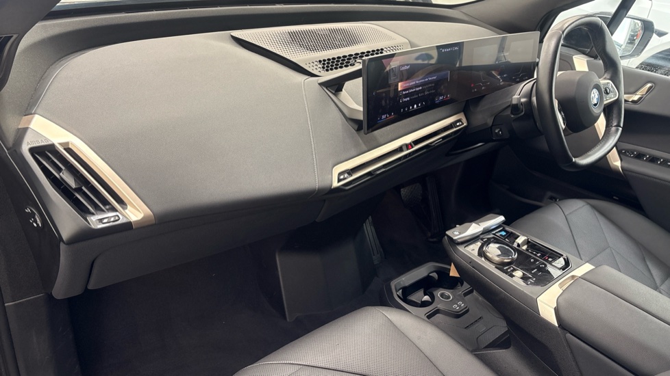 BMW iX ESTATE 240kW xDrive40 M Sport 76.6kWh 5dr Auto
