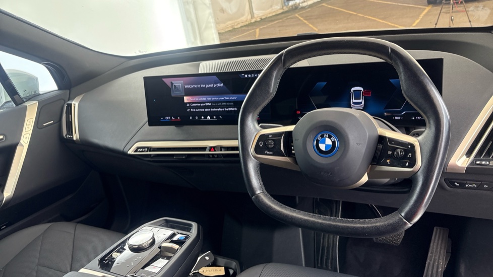 BMW iX ESTATE 240kW xDrive40 M Sport 76.6kWh 5dr Auto