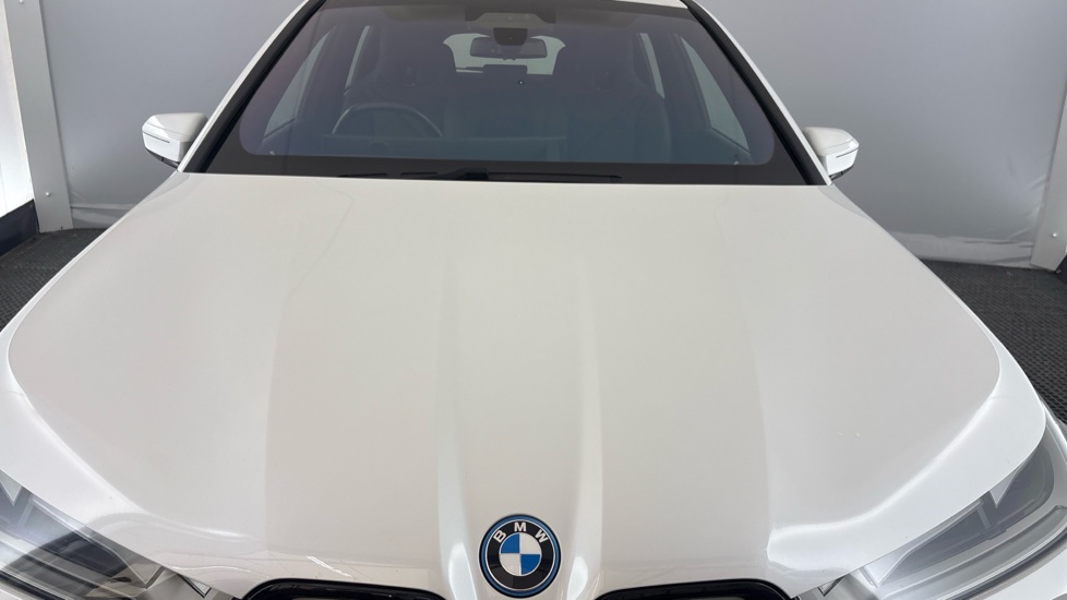 BMW iX ESTATE 240kW xDrive40 M Sport 76.6kWh 5dr Auto