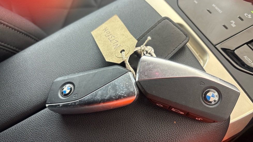 BMW iX ESTATE 240kW xDrive40 M Sport 76.6kWh 5dr Auto