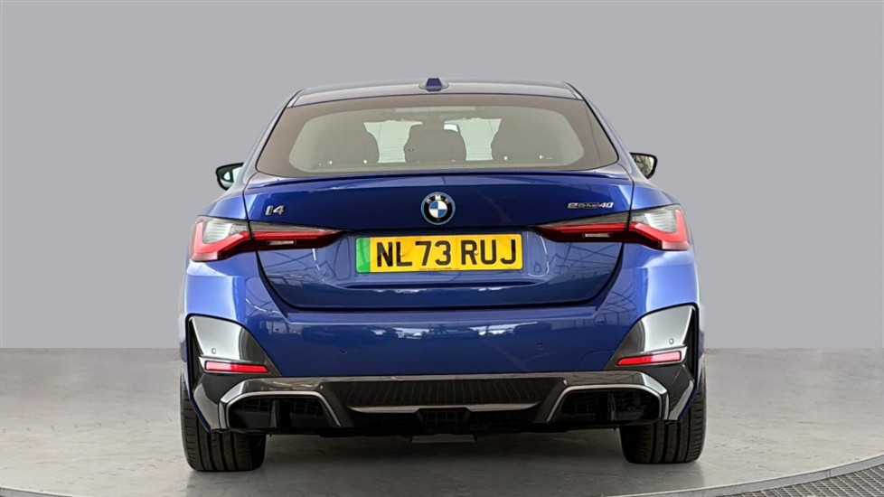 BMW I4 Image 4