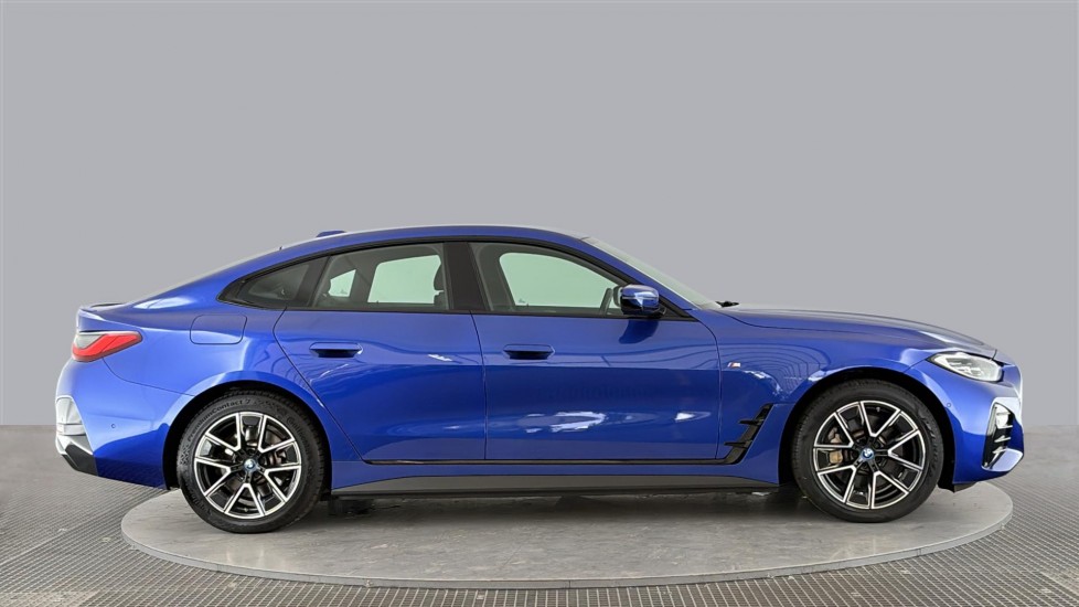 BMW I4 Image 6