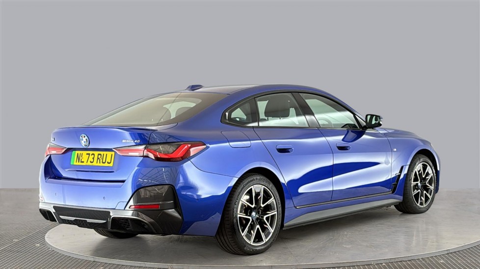 BMW I4 Image 5