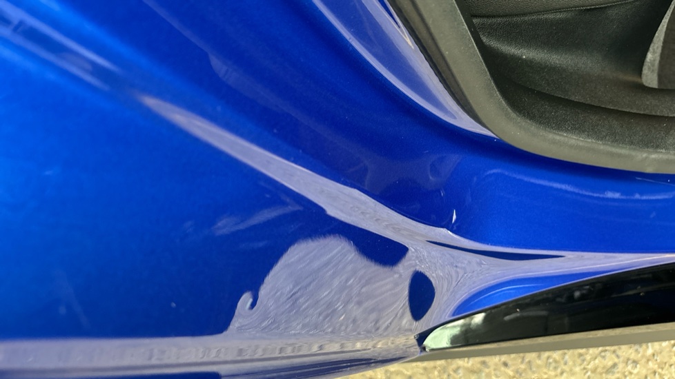BMW I4 dents