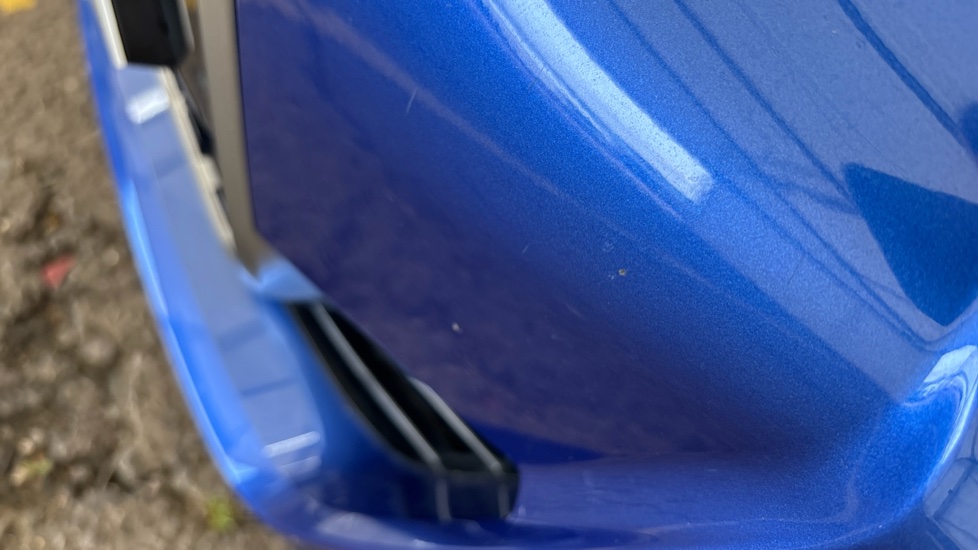 BMW I4 chips