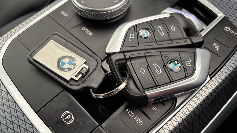 BMW I4 2 keys