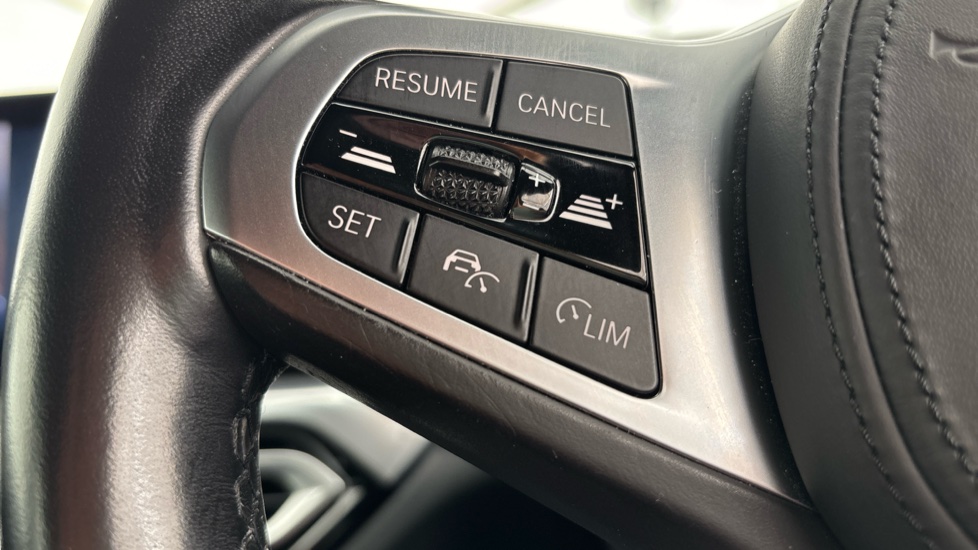 BMW I4 cruise control