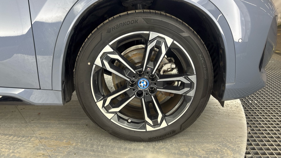 BMW iX1 ELECTRIC ESTATE 230kW xDrive30 M Sport 65kWh 5dr Auto [22kWCh]