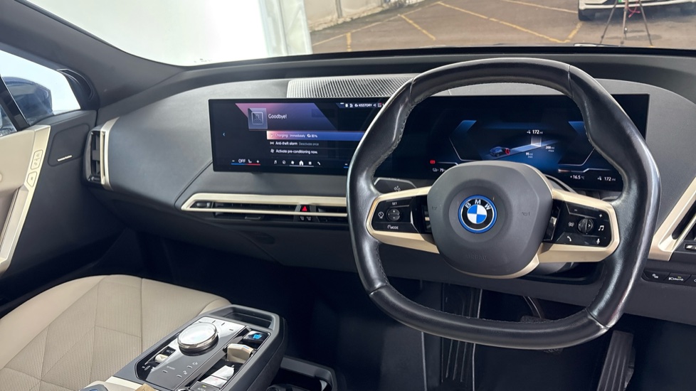 BMW iX ESTATE 240kW xDrive40 M Sport 76.6kWh 5dr Auto