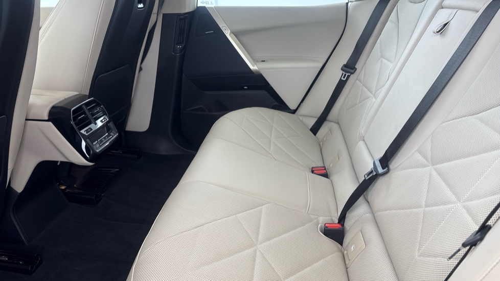 BMW iX ESTATE 240kW xDrive40 Sport 76.6kWh 5dr Auto