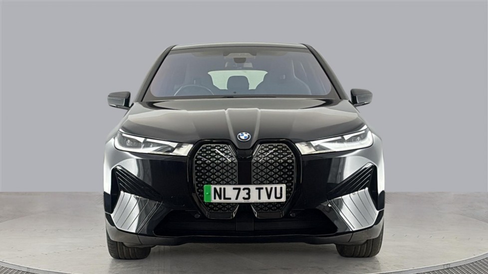 BMW iX Image 8