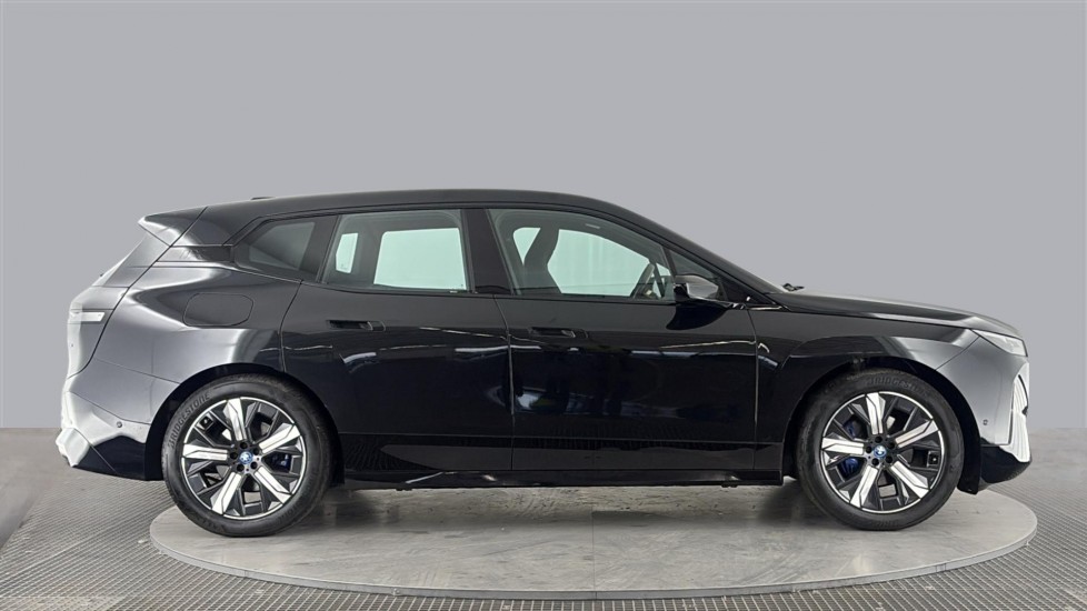 BMW iX Image 6