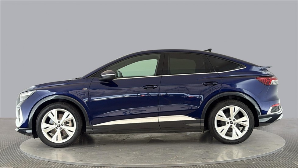 AUDI Q4 Image 2