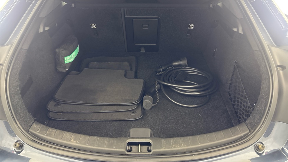 POLESTAR 2 FASTBACK 165kW 64kWh Standard Range Single motor 5dr Auto