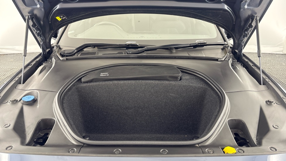 POLESTAR 2 FASTBACK 165kW 64kWh Standard Range Single motor 5dr Auto