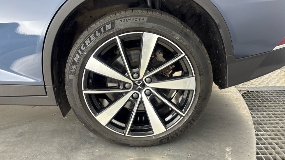 POLESTAR 2 FASTBACK 165kW 64kWh Standard Range Single motor 5dr Auto