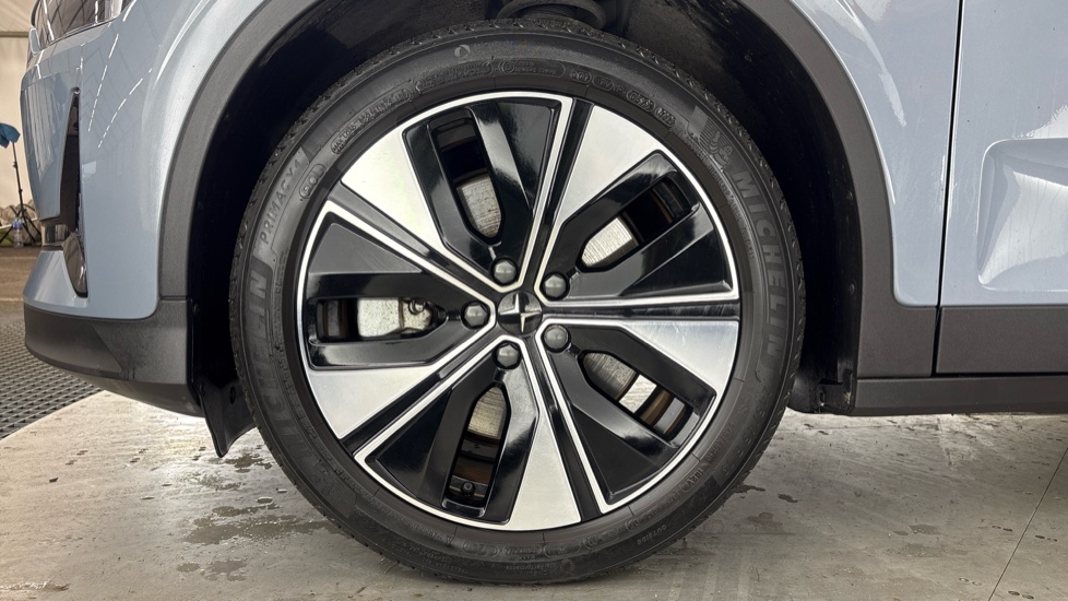 POLESTAR 2 FASTBACK 170kW 69kWh Standard Range SM [Plus] 5dr Auto