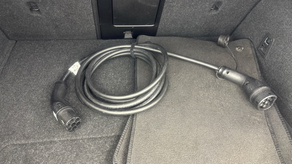 POLESTAR 2 FASTBACK 170kW 69kWh Standard Range SM [Plus] 5dr Auto