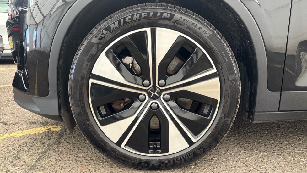 POLESTAR 2 Image 17