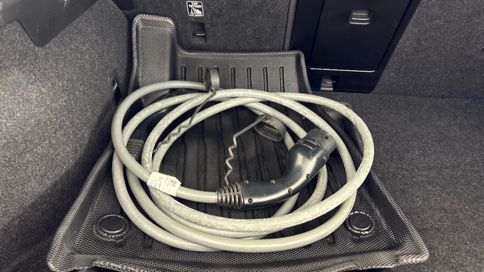 POLESTAR 2 FASTBACK 170kW 69kWh Standard Range SM [Pilot] 5dr Auto