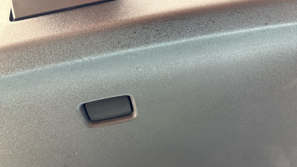POLESTAR 2 Scuff