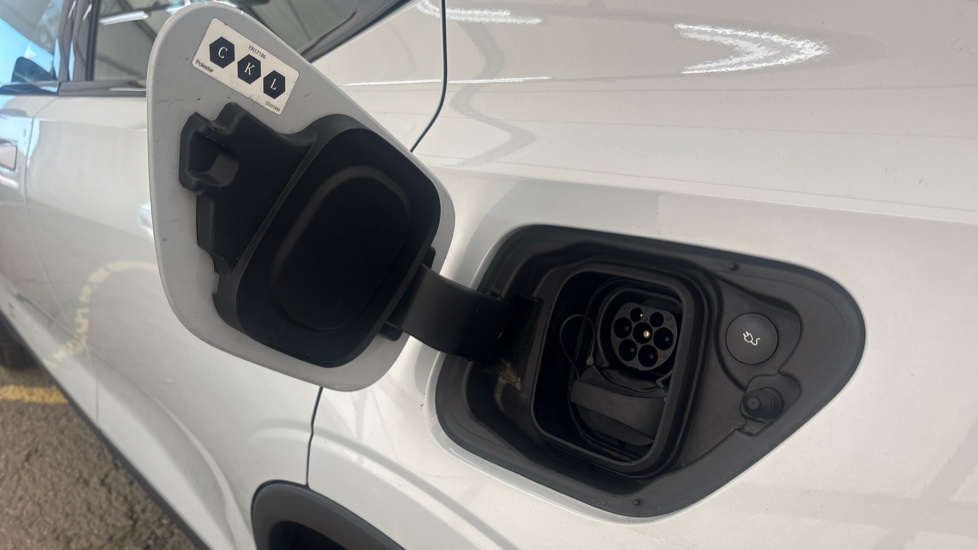 POLESTAR 2 Image 21