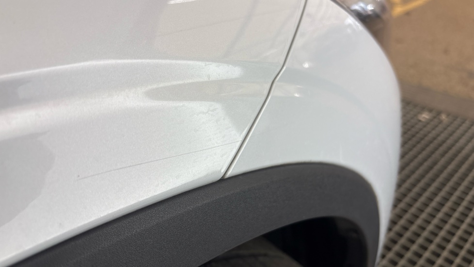 POLESTAR 2 FASTBACK 170kW 69kWh Standard Range Single motor 5dr Auto