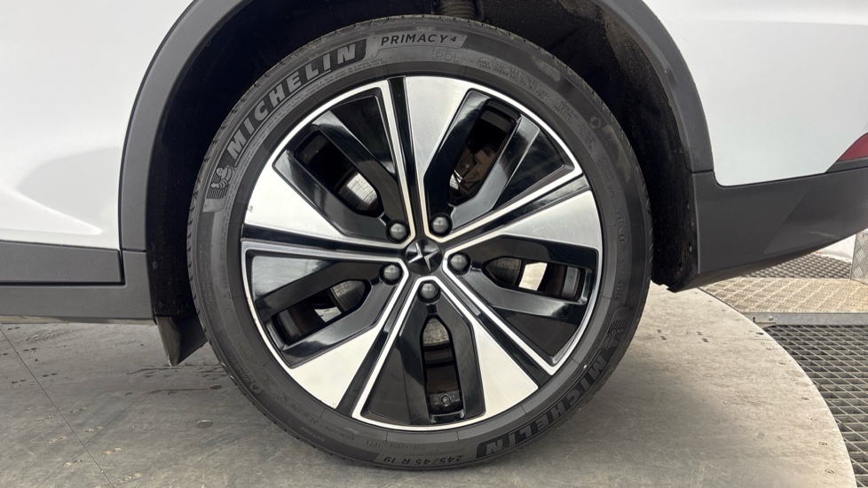 POLESTAR 2 FASTBACK 170kW 69kWh Standard Range Single motor 5dr Auto