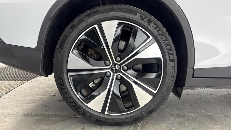 POLESTAR 2 FASTBACK 170kW 69kWh Standard Range Single motor 5dr Auto