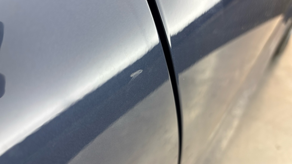 POLESTAR 2 FASTBACK 170kW 69kWh Standard Range SM [Pilot] 5dr Auto