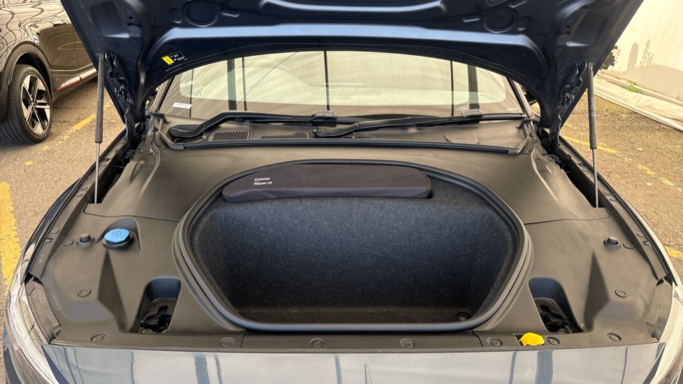 POLESTAR 2 Image 16