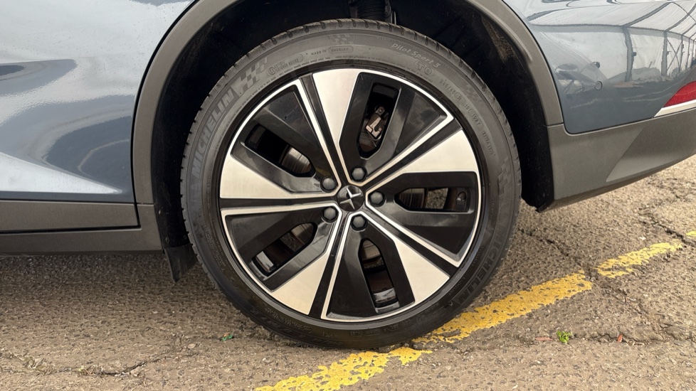 POLESTAR 2 Image 18