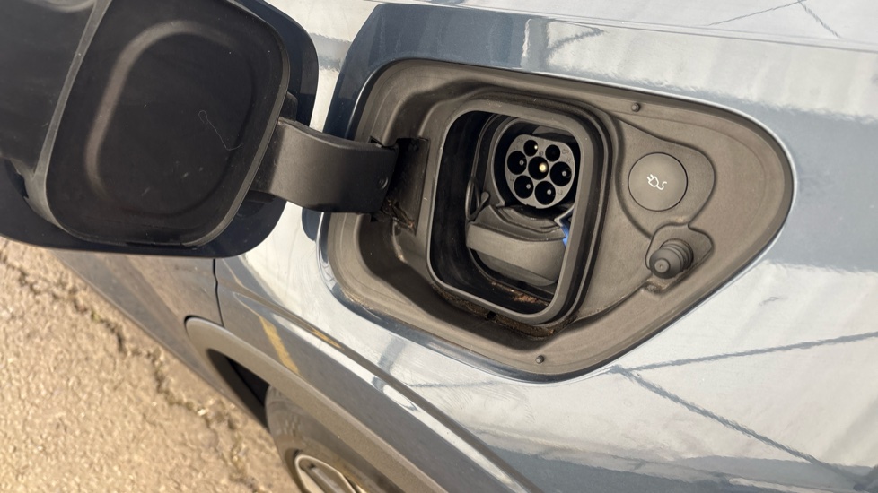 POLESTAR 2 Image 21