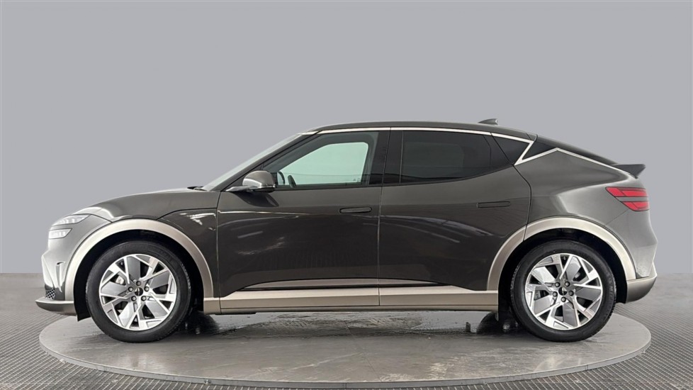 GENESIS GV60 Image 2