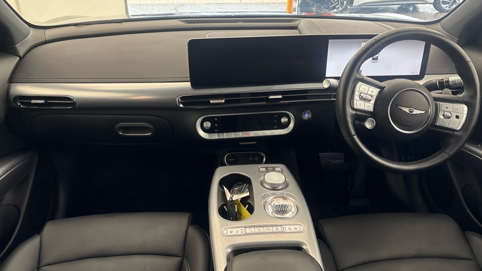 GENESIS GV60 Image 11
