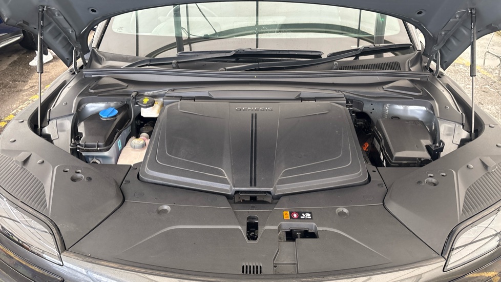 GENESIS GV60 Image 16