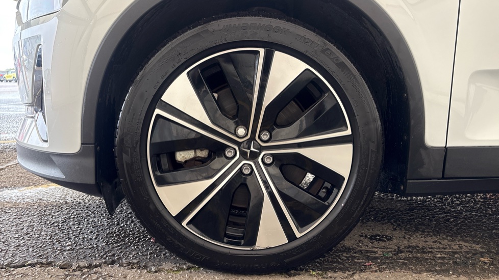 POLESTAR 2 Image 17