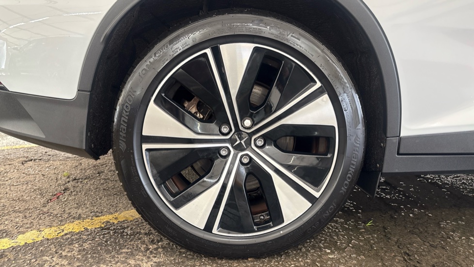 POLESTAR 2 Image 19