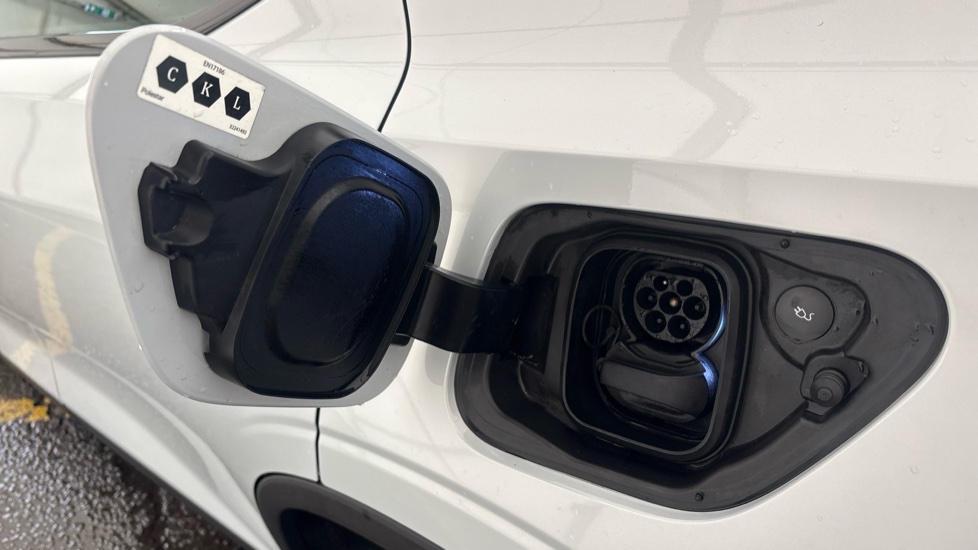 POLESTAR 2 Image 21