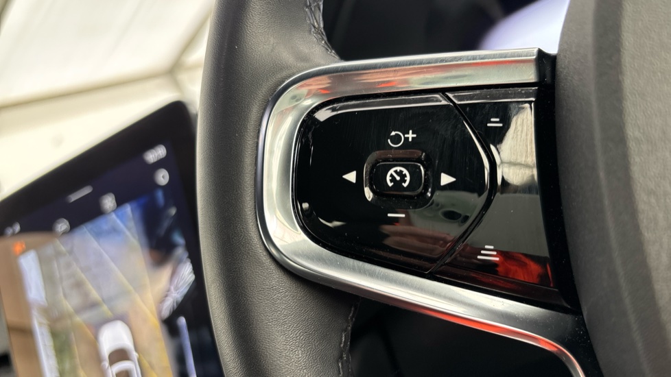 POLESTAR 2 FASTBACK 170kW 69kWh Standard Range SM [Pilot] 5dr Auto
