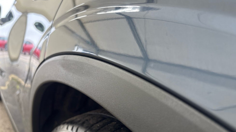 POLESTAR 2 Dent and scratches