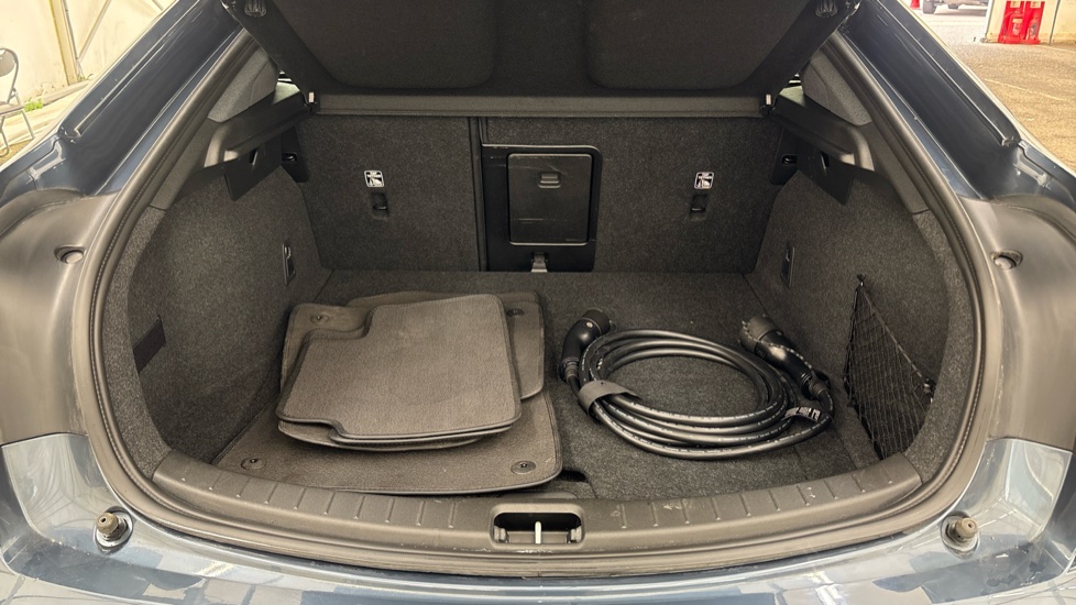 POLESTAR 2 Image 15