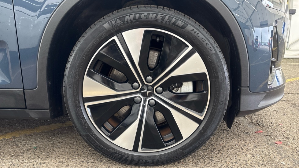 POLESTAR 2 Image 20