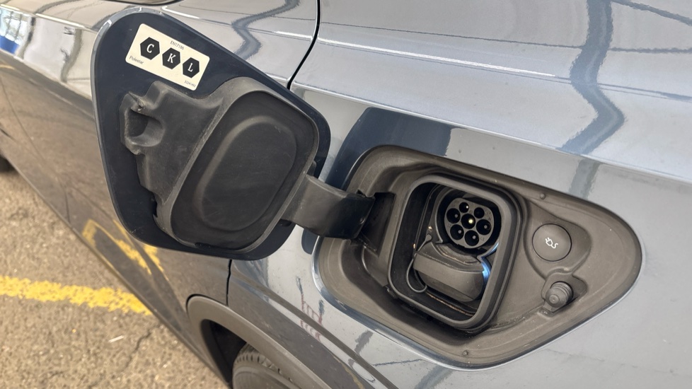 POLESTAR 2 Image 21