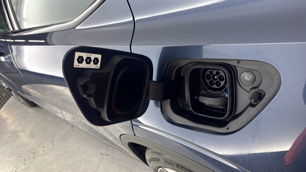 POLESTAR 2 FASTBACK 170kW 69kWh Standard Range SM [Plus] 5dr Auto