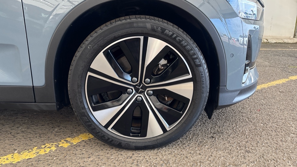 POLESTAR 2 FASTBACK 170kW 69kWh Standard Range SM [Pilot] 5dr Auto