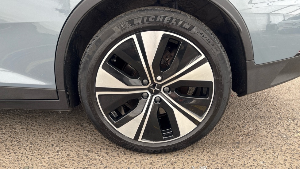 POLESTAR 2 FASTBACK 170kW 69kWh Standard Range SM [Plus] 5dr Auto