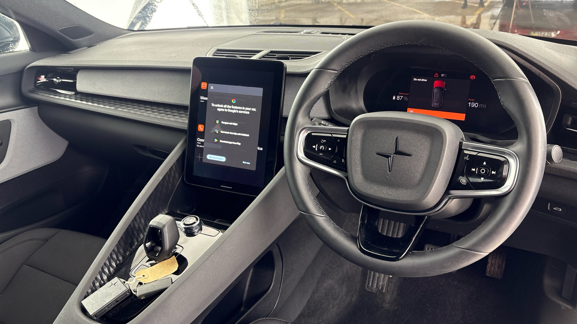 POLESTAR 2 2 FASTBACK 170kW 69kWh Standard Range SM [Pilot] 5dr Auto