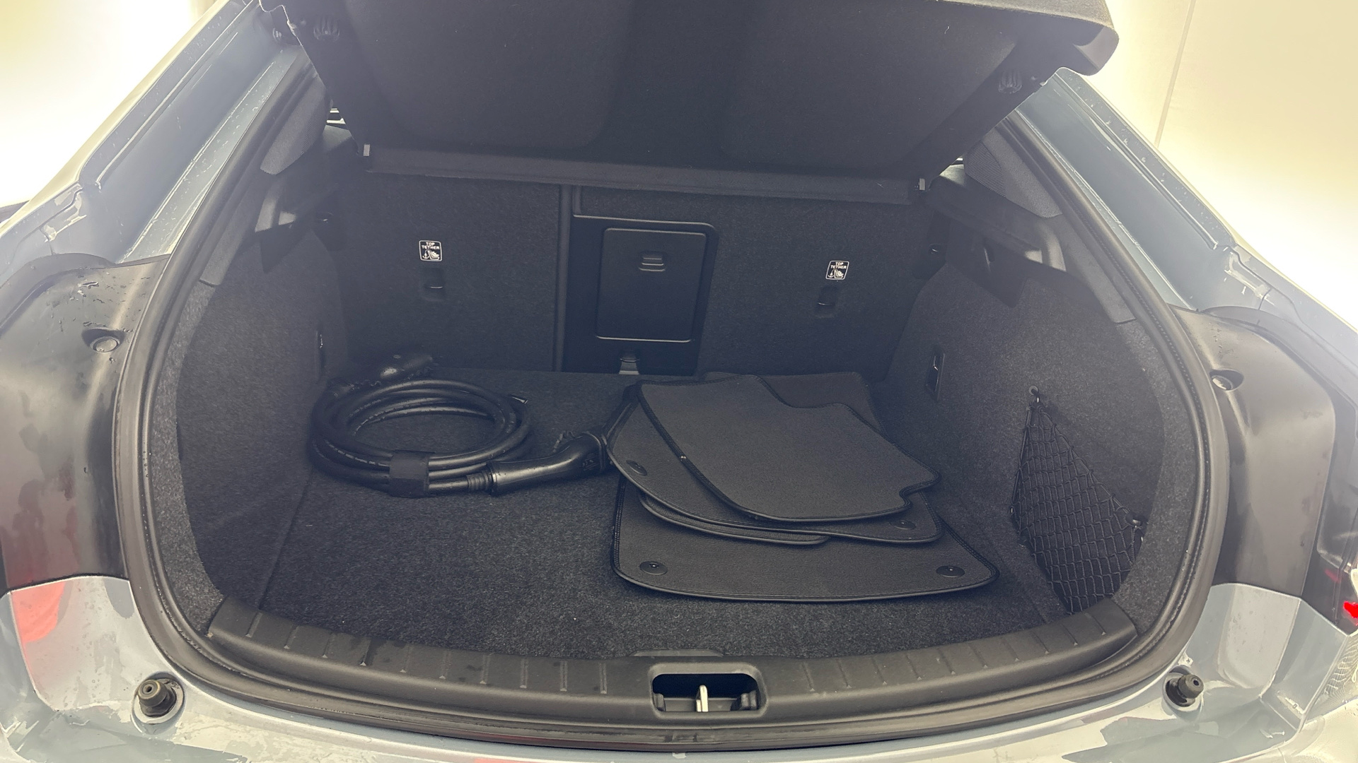 POLESTAR 2 2 FASTBACK 170kW 69kWh Standard Range SM [Pilot] 5dr Auto