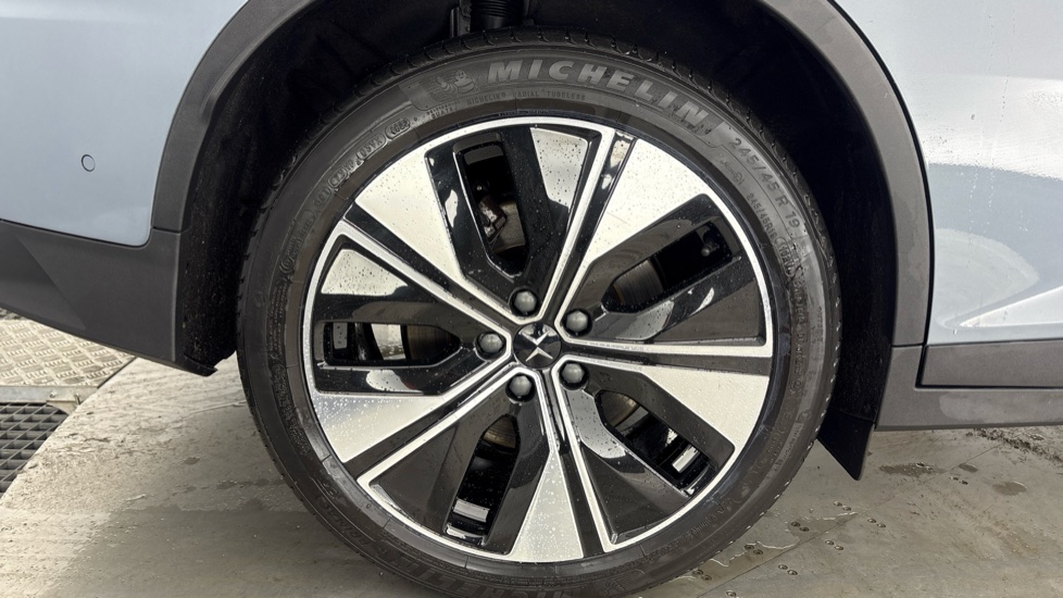 POLESTAR 2 FASTBACK 170kW 69kWh Standard Range SM [Pilot] 5dr Auto